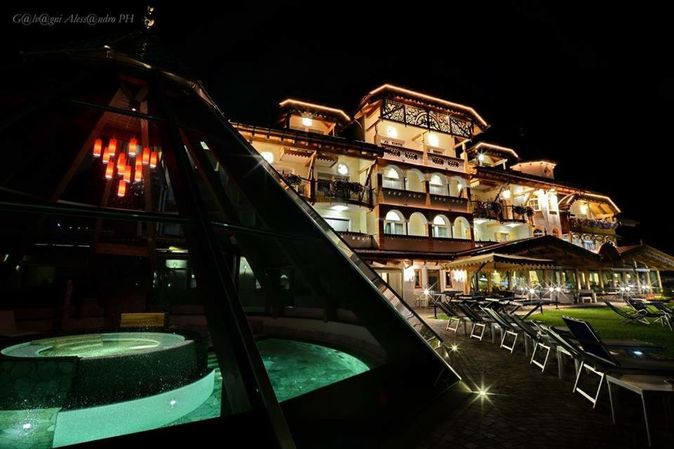 Rene Dolomites Boutique Hotel Pozza di Fassa Dış mekan fotoğraf